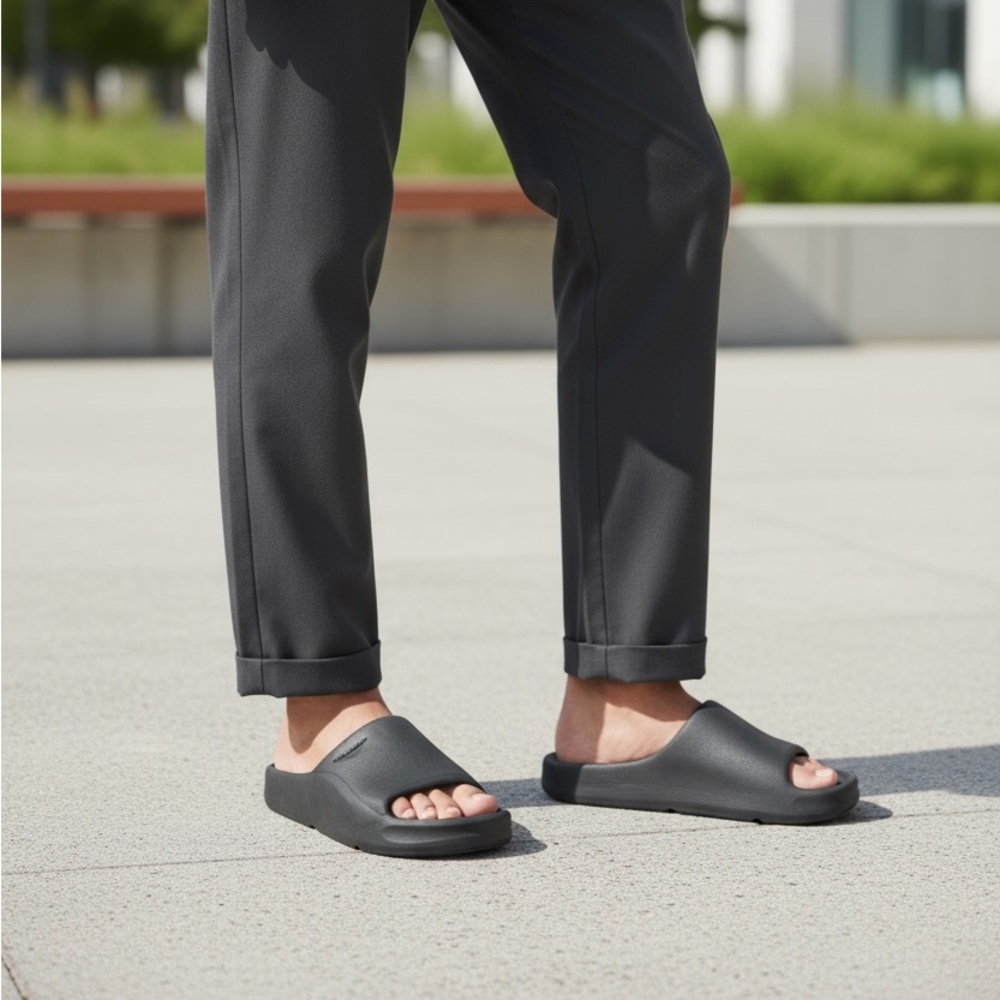 HERON PRESTON Moulded Logo Sandals Unisex